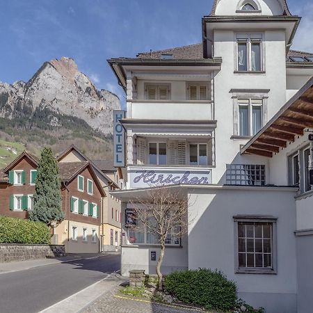 Hirschen Backpacker-Hotel & Pub Schwyz Kültér fotó